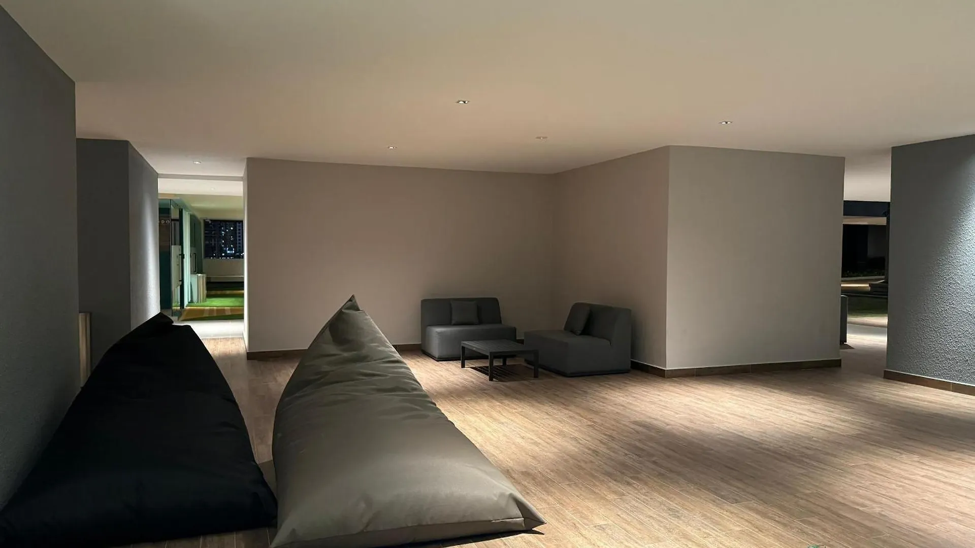 Appartamento Sunway Velocity Studio Apartement 2Pax Linked To Sunway Velocity Mall Mrt Lrt Maluri & Cochrane Kuala Lumpur Malesia